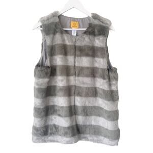 Ruby Rd Faux Fur Vest Size M Gray Fuzzy Outerwear Modest Neutral Contemporary